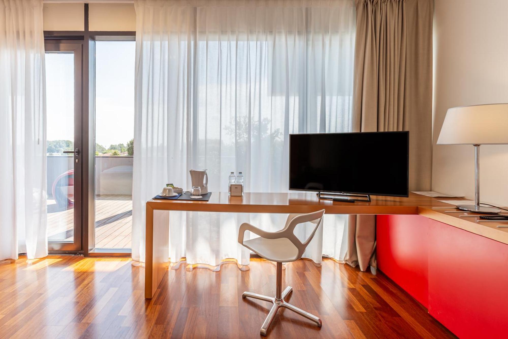 New Ipoint Hotel San Giovanni in Persiceto Extérieur photo